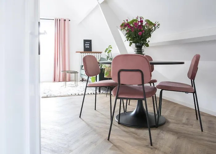 Maison Bon s